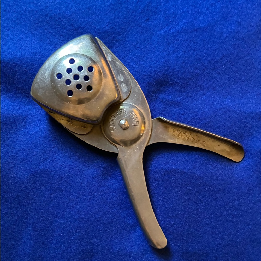 Premium Vaughan Chicago Stainless Steel Citrus Press Vintage Made in USA